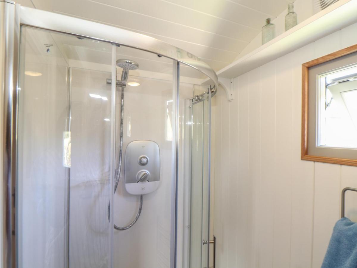 Bosulla Shepherds Hut Penzance Bagian luar foto
